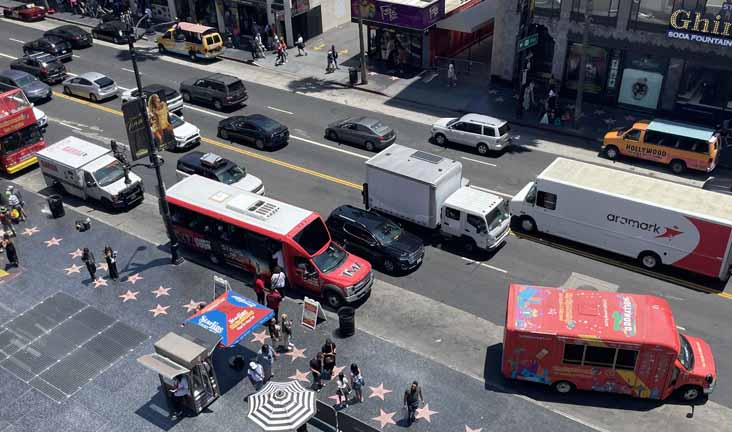 City Sightseeing Star Line Ford 220 Big Bus TMZ