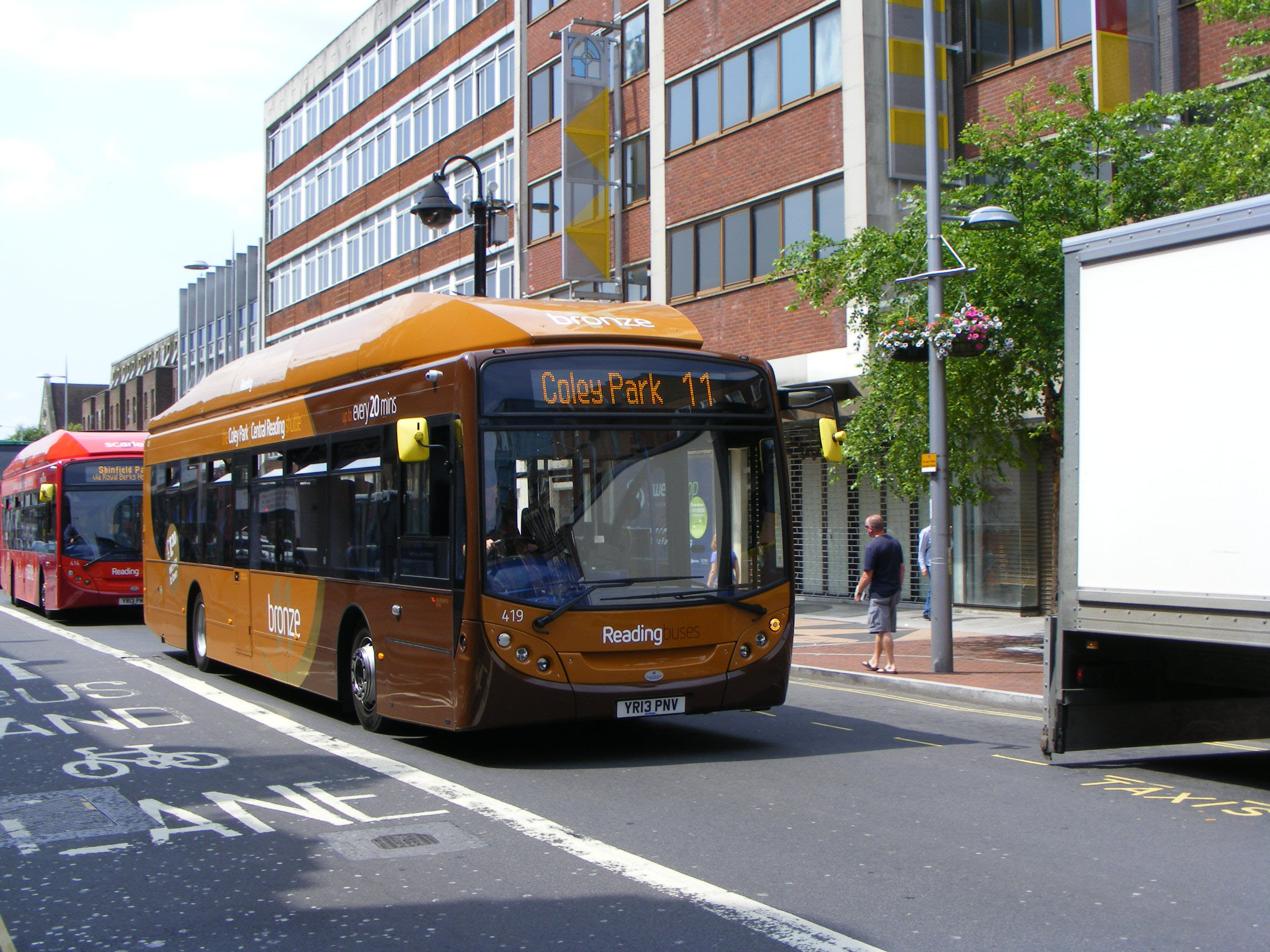 Reading Buses SHOWBUS BUS IMAGE GALLERY