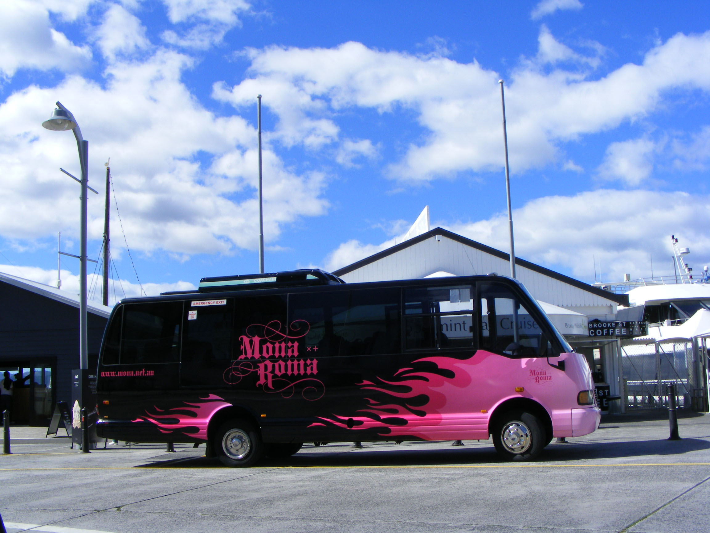 Tasmanian Miscellany - australia.SHOWBUS.com BUS IMAGE GALLERY