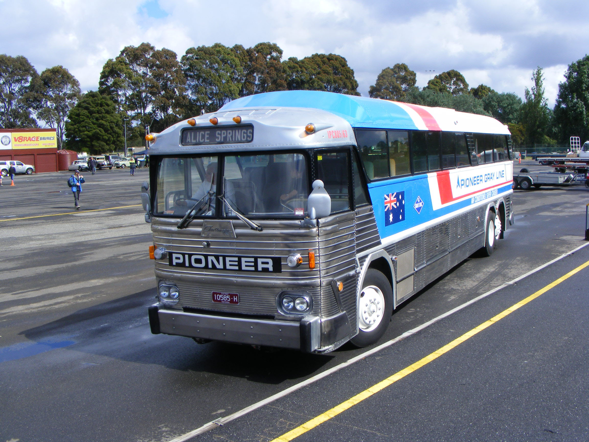 Pioneer Tours | SHOWBUS INTERNATIONAL COACH IMAGE GALLERY