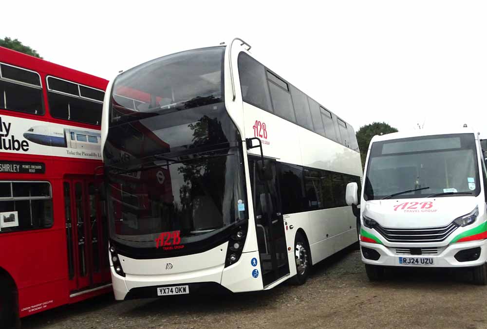 A2B Alexander Dennis Enviro400MMC YX74OKW